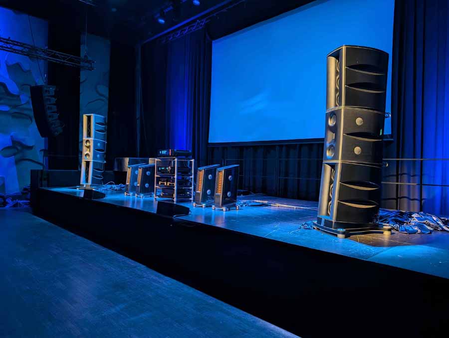 B&oslash;rresen M8 Gold Signature Loudspeaker And Aavik M-880 Mono Amplifier Launch Event with audio group denmark