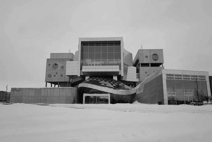 B&oslash;rresen M8 Gold Signature Loudspeaker And Aavik M-880 Mono Amplifier Launch Event with audio group denmark